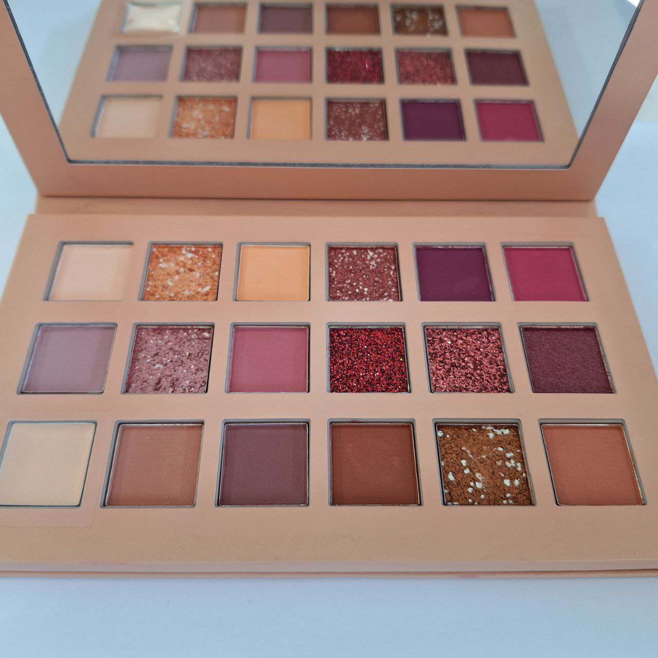 Sombras NUDE